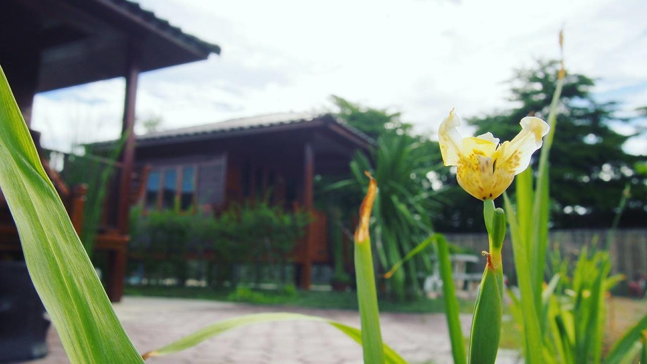 บ้านสวนมีดี ลำพูน Meedee Homestay Lamphun Ban Nong Pla Kho Exterior foto
